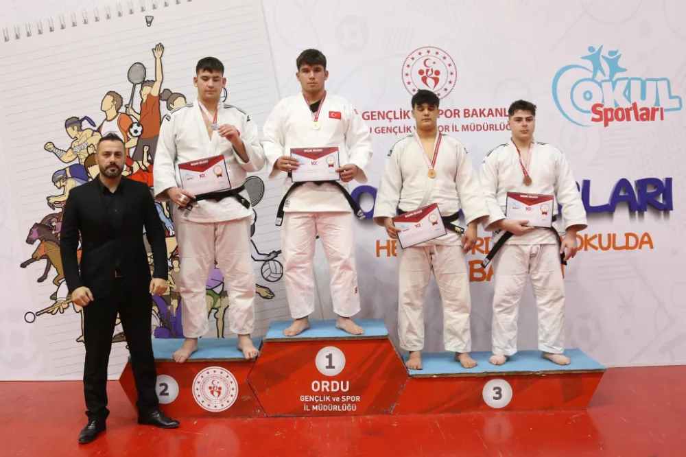 BÜYÜKŞEHİR SPORCULARINDAN YENİ BAŞARILAR GELDİ