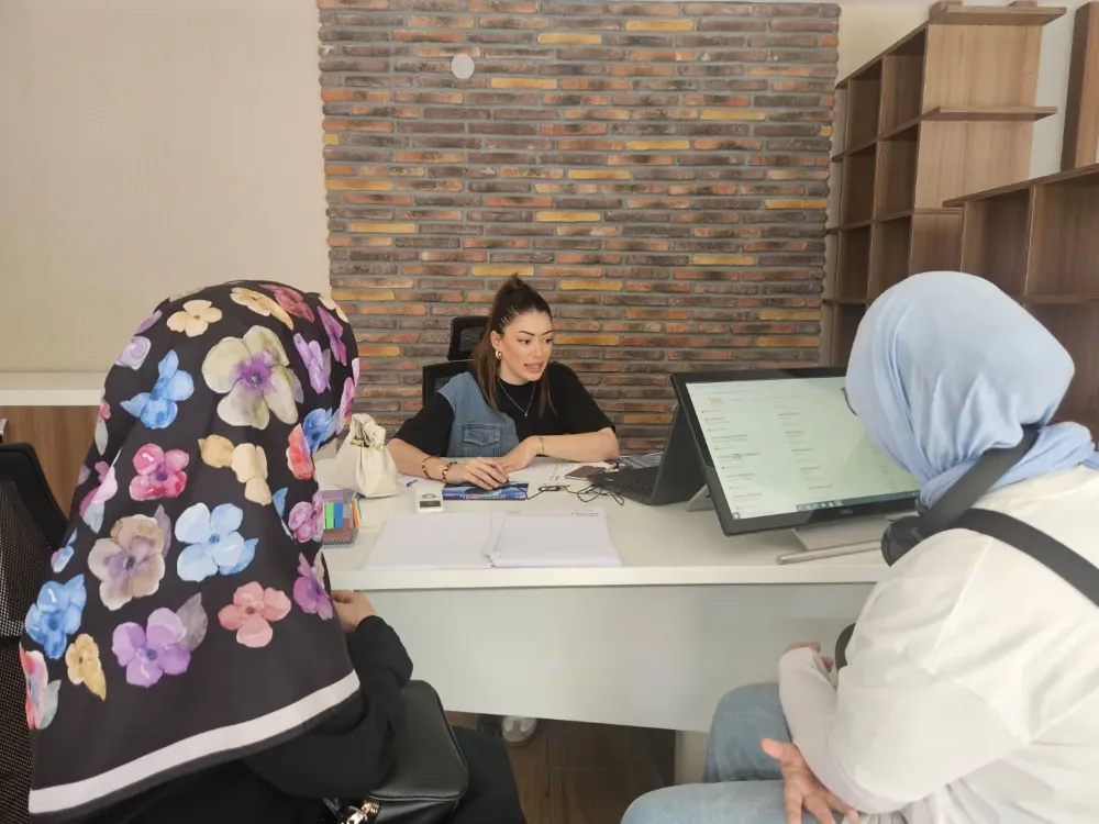 ÖĞRENCİ DOSTU BELEDİYE BU YIL DA ÜNİVERSİTE ADAYLARININ YANINDA 